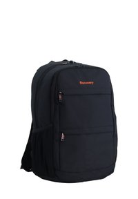 Mochila negra con un diseño elegante, hecha de tela duradera, con múltiples compartimentos con cremallera y acentos de logo naranja.