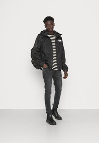 The North Face MOUNTAIN JACKET - Waterproof jacket - black