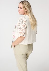 MS Mode MET DETAILS - Bodywarmer - cream