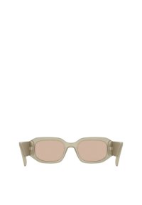 Ορθογώνια γυαλιά ηλίου σε ανοιχτό ελαιώδες πράσινο χρώμα με φακούς σε απαλό ροζ χρώμα. Διαθέτουν κομψούς, χοντρούς βραχίονες και διακριτικές μεντεσέδες. Λεία υφή σε όλο το μήκος τους.