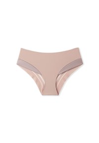 Ropa interior de mujer de color rosa claro con una textura suave, que presenta un delicado ribete en contraste en los lados y un diseño de corte alto en las piernas.