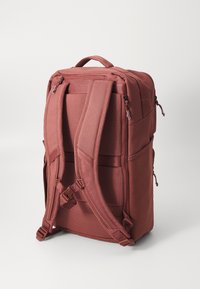 Nike Performance UTILITY - Sac à dos - red sepia/black