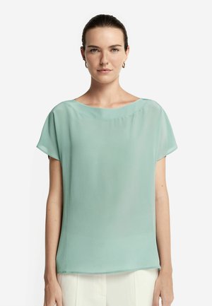 - T-shirt basic
