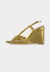 MARREN - Sandales compensées - gold-coloured