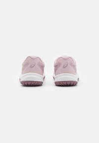 ASICS UPCOURT 6 - Volleyball shoes - watershed rose/white