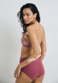 Chantelle HIGH WAIST BRIEFS - Slip - rot