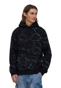 Felpa nera con cappuccio caratterizzata da un motivo marmorizzato in blu chiaro, realizzata in materiale morbido, con tasca frontale e cappuccio regolabile con cordino.