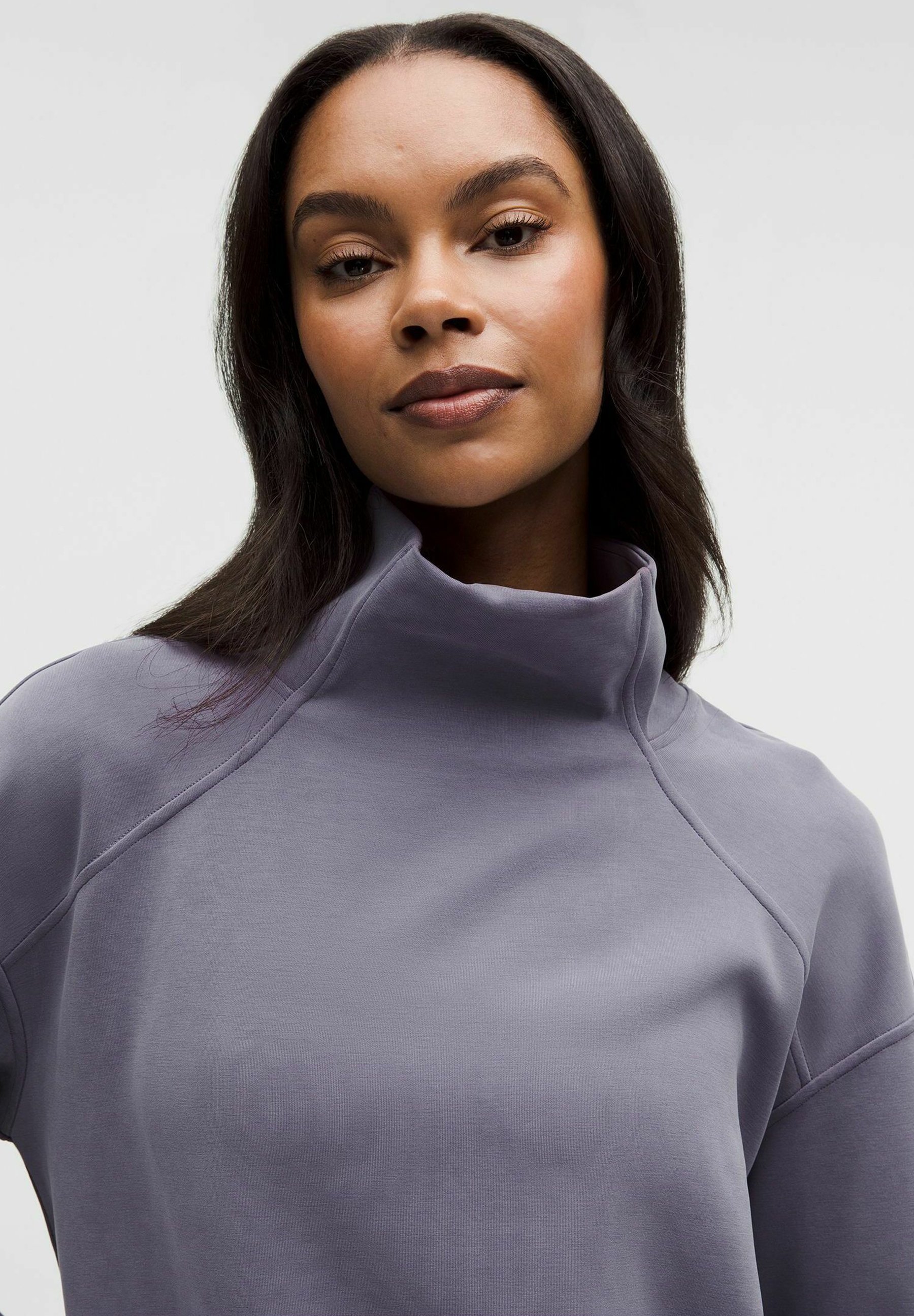 nike yoga core essential funnel neck pullover