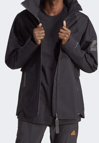 adidas Sportswear Hardshelljacka - black