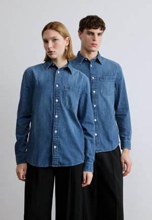 REGULAR FIT SHIRT UNISEX - Skjortebluser - denim dark