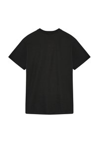 Czarna bawełniana koszulka z krótkim rękawem, okrągłym dekoltem i luźnym krojem. Gładka tekstura, bez widocznych wzorów czy ozdób.