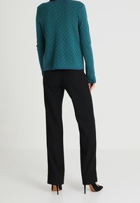 Anna Field Strickjacke - green