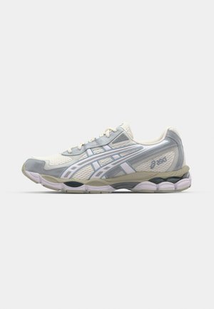 ASICS SportStyle GEL NYC 2055 UNISEX - Sneakers basse - cream/dolphin grey