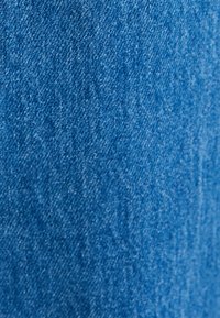 Koton Vaqueros a campana - blue denim