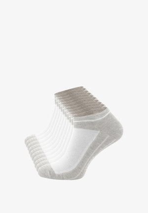 Set di dieci calzini alla caviglia in bianco e grigio chiaro, con una texture morbida, tallone rinforzato e un bordo elastico per comfort e vestibilità.