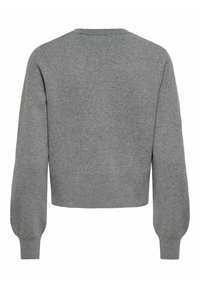 Rückansicht eines schlichten grauen Langarmpullovers mit gerippten Bündchen und Saum, gefertigt aus weichem Strickstoff.
