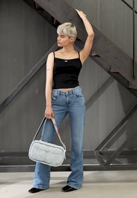 Diesel 1969 D-EBBEY DIESEL LIBRARY - Calças de ganga à boca de sino - denim