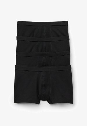 Boxer neri in cotone impilati in quattro strati. Ogni pantalone presenta una cintura elastica e cuciture piatte per il massimo comfort.