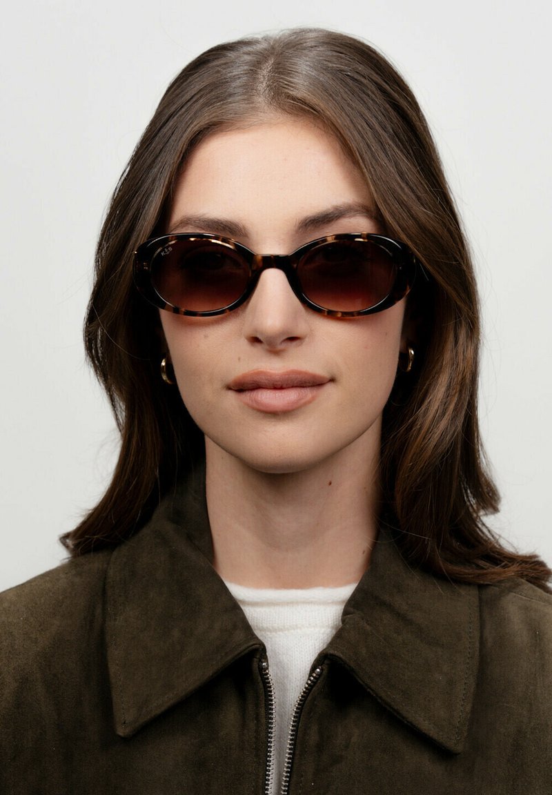 Kapten & Son MILAN - Sluneční brýle - crystal tortoise brown