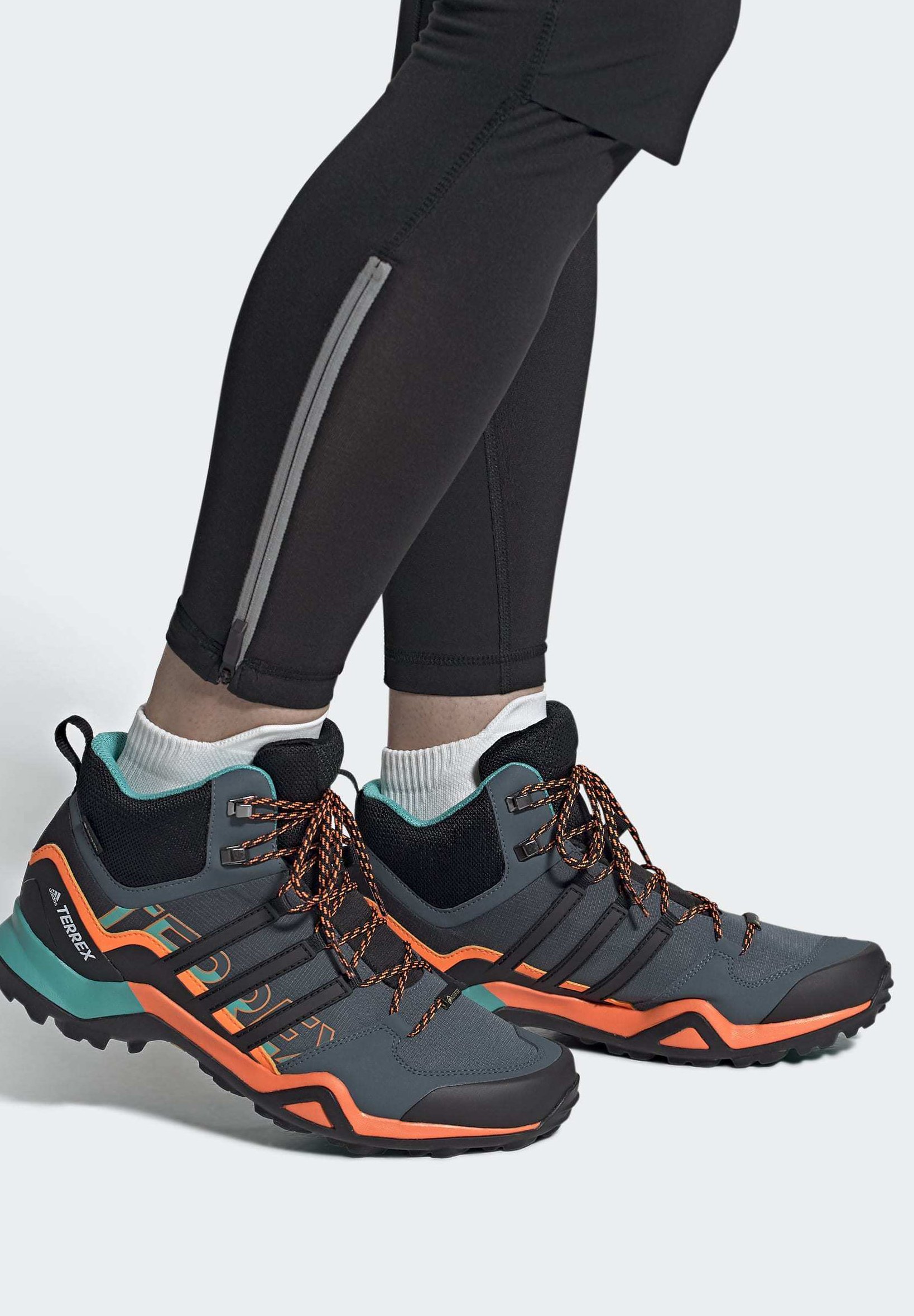 adidas performance terrex swift r2 gore tex