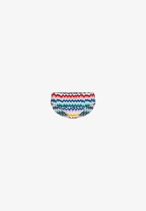 Bas de bikini court à motif zigzag avec des rayures multicolores en rouge, bleu, vert, jaune et violet sur fond blanc.