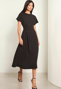 Lipsy SHORT SLEEVE  - REGULAR FIT - Rochie de zi - black