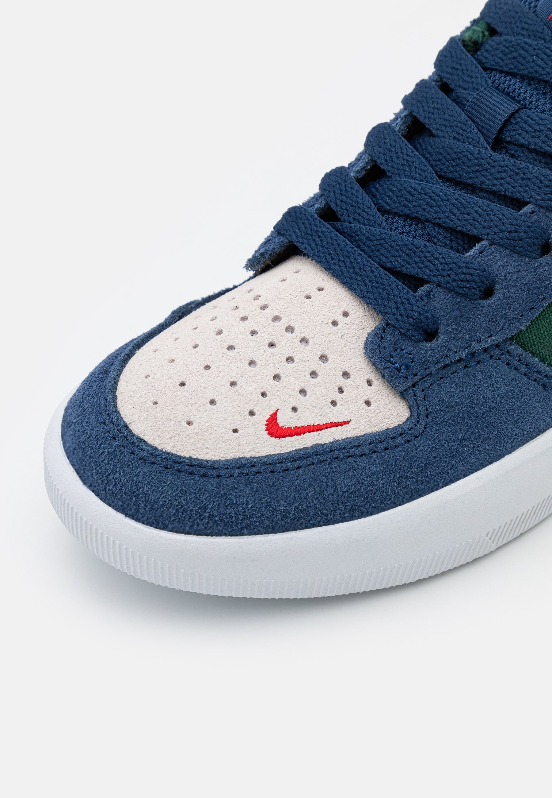 Nike SB FORCE 58 UNISEX - Sneaker low - navy/summit white/noble  green/white/university red/dunkelblau - Zalando.de