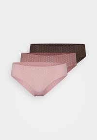 Drie paar damesonderbroeken in tinten roze en bruin, met een gestructureerd patroon, een middellange taille en naadloze randen voor comfort.