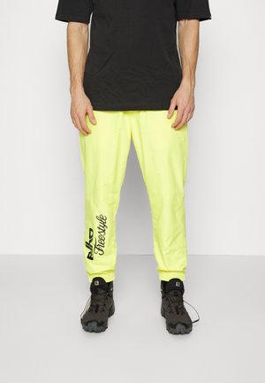 ELHO RIVA 90 - Jogginghose - yellow