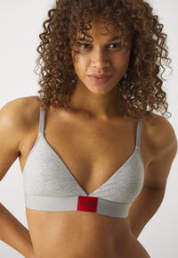 HUGO TRIANGLE RED LABEL - Sujetador sin aros - medium grey