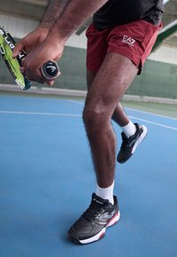 EA7 Emporio Armani Kurze Sporthose - syrah