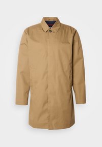 Unselected, sand/blue granite