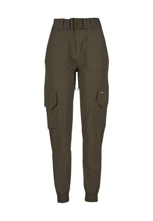 Pantalones cargo de color verde oliva con puños elásticos, bolsillos laterales con solapa, cierre frontal con cremallera y un cinturón a juego con hebilla negra.