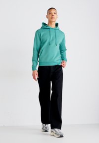 Jack & Jones JJEBRADLEY - Sweatshirt - bottle green