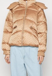 BOSS Vinterjakker - beige