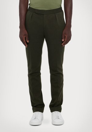 BRAD TROUSER - Chinos - estate olive