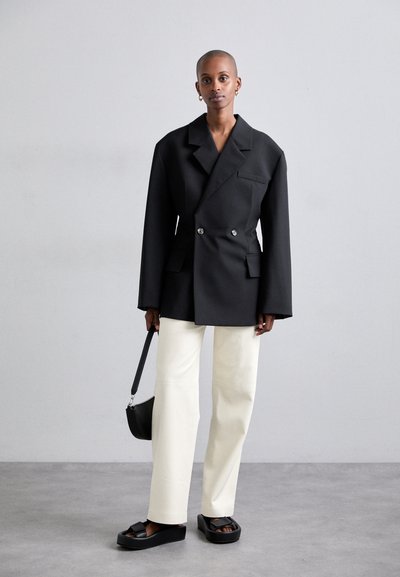 A.W.A.K.E. MODE DOUBLE BREASTED WITH BACK CUTOUT AND TIES - Blazer - black