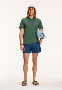 Shiwi JUSTIN - Polokošeľa - cilantro green