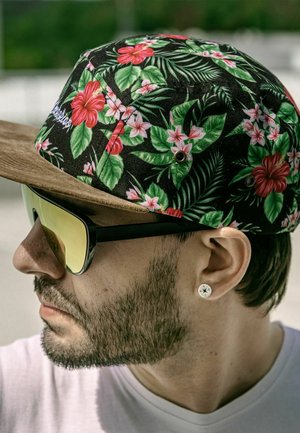 FLORALE 5 PANEL  - Pet - oahu