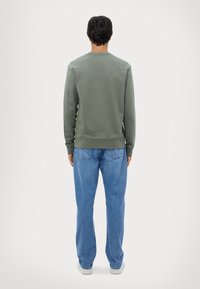 Armani Exchange FELPA - Sudadera - agave green