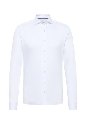 Witte langemouwen shirt van gladde stof, met een klassieke kraag, knopen aan de voorkant en beige knopen als detail.