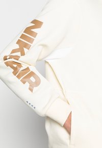 Nike Sportswear Luvtröja - off-white