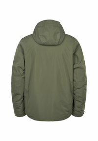 Olíva zöld, kapucnis dzseki sima, vízálló textúrával, dobozos formával és párnázott dizájnnal a hőszigetelés érdekében.