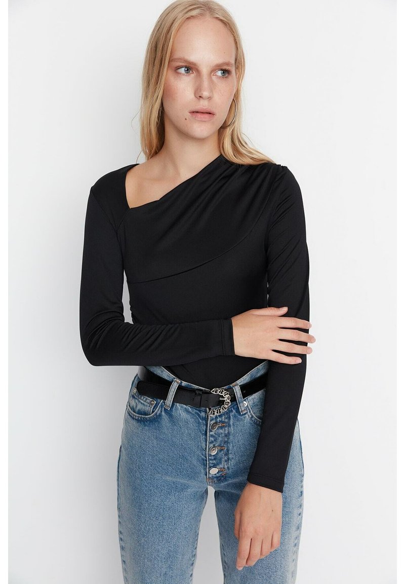 Trendyol Maglietta Maglia con Colletto E Scritta in Lingua Tedesca T-Shirt Donna