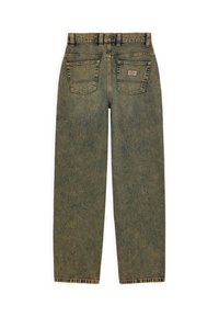 Baggy denimjeans i blekt grön-grå, med två bakfickor, en sydd logotyp och en rak skärning. Strukturerad yta.