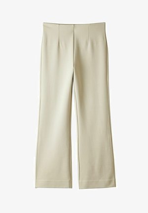 Krämfärgade byxor med breda ben, veckdetaljer och en slät tygtextur. Har rena, fulländade kanter och ingen synlig hårdvara.