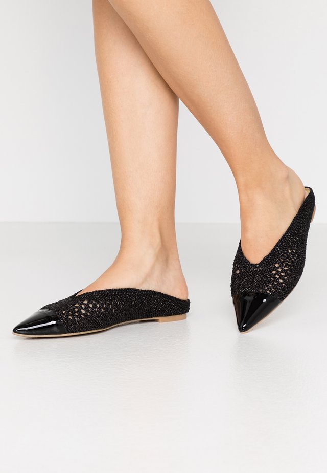 Mules - black