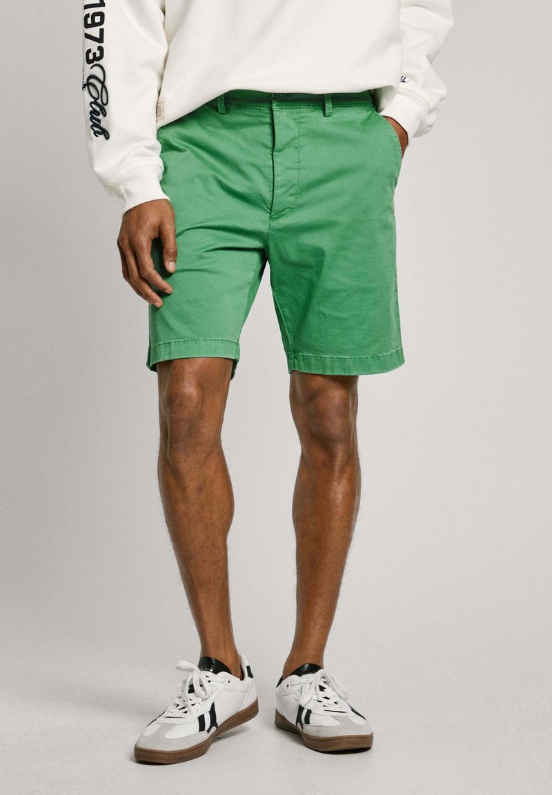 Pepe Jeans - REGULAR  - Shorts - pop green, Enlarge