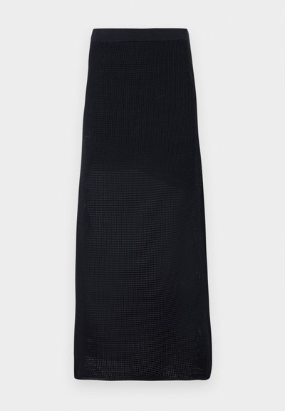 Fekete midi szoknya strukturált hálós anyagból, melynek illeszkedő derékrésze és egyenes szabása van, szolid színnel, minta nélkül.
