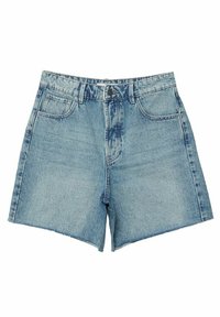 Pantalones cortos de mezclilla azul claro con cierre frontal de botón, cremallera, pasadores para cinturón y bolsillos laterales inclinados, mostrados de forma plana sobre fondo blanco.